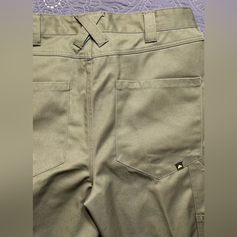 Caterpillar Men’s Green Twill Utility Pants NWT Size 32/32 - Picture 10 of 12